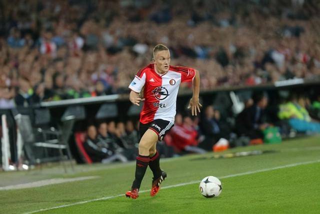 蒙克26+12库里空砍26分 国王大胜勇士4连胜